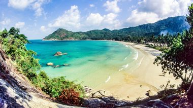 Scenic view of the turquoise waters overlooking a beach in Koh Pha Ngan, Thailand
