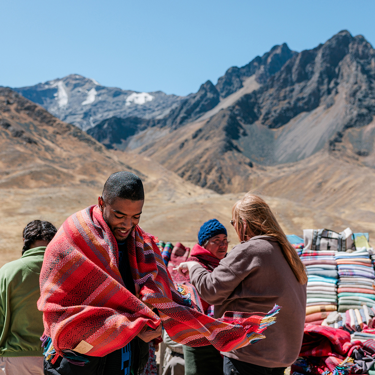 Peru Uncovered with Train to Machu Picchu Trip