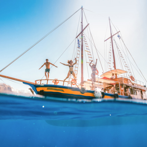 Greek Island Hopping Gap 18-22 Trip