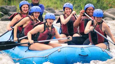 Travellers White Water Rafting, Costa Rica