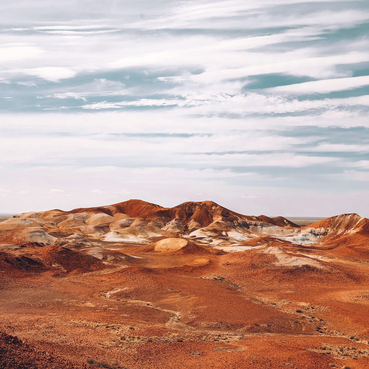 Outback Explorer: Uluru to Adelaide