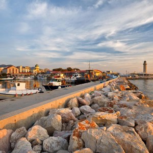 Best of Greece with one day 3 Island Cruise Guided Tour