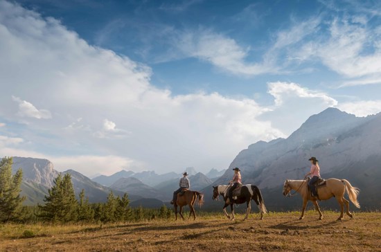 Iconic Rockies and Western Canada