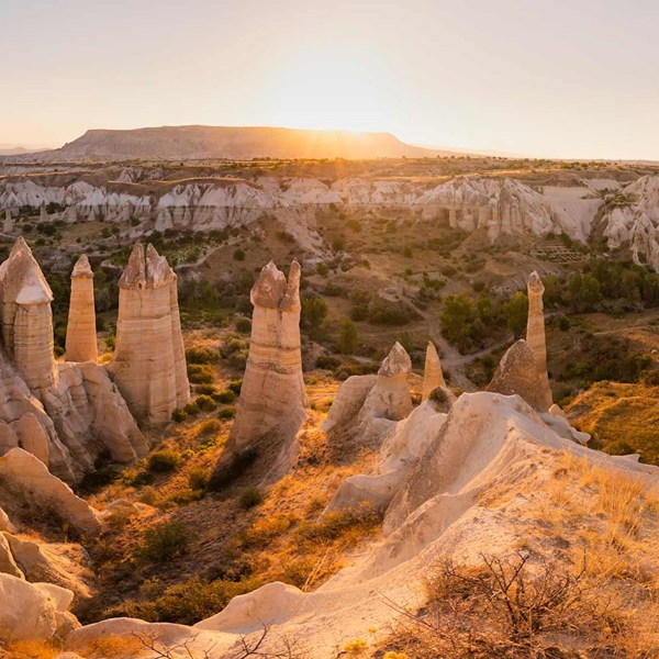 11-Day Wonders of Turkey Summer Tour from Istanbul: Ankara, Cappadocia, Pamukkale, Izmir and Çanakkale | 1 Country and 10 Cities | 10 Breakfasts & 5 Dinners