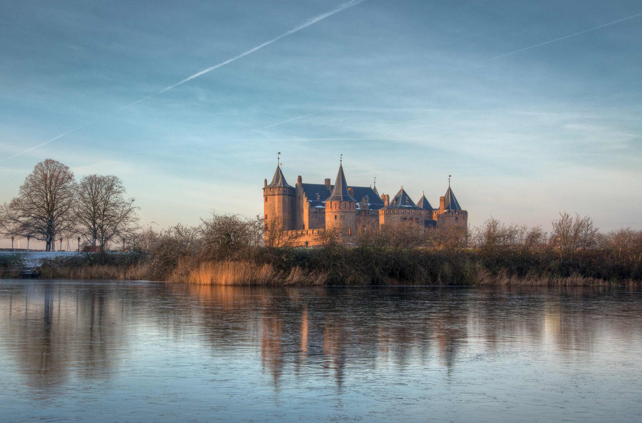 Muiderslot Castle visit and drink in Muiden, Netherlands