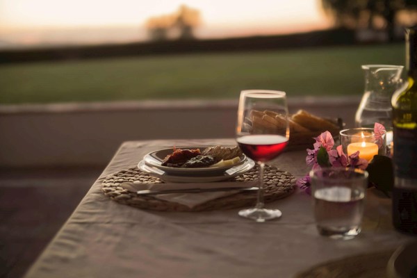 Dinner, wine and music in the Tuscan Hills, Italy