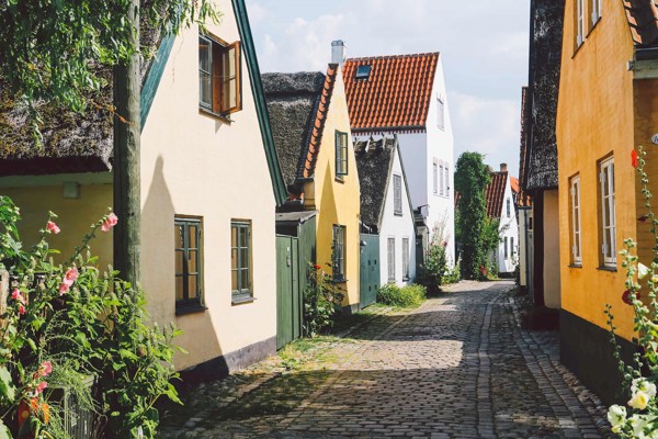 Village walking tour and canal cruise in Dragor, Denmark