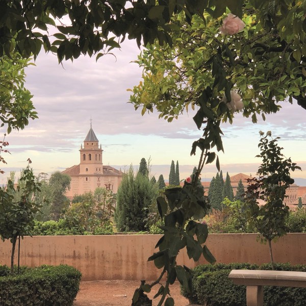 9-Day Spain and Portugal Guided Tour Including Ancient Sites: Madrid, Toledo, Granada, Seville, Lisbon | Daily Breakfasts Included