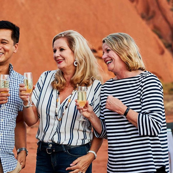 15-Day Australian Outback Tour from Adelaide: Port Augusta, Uluru, Alice Springs and Darwin | 1 Country and 12 Cities | 14 Breakfasts, 10 Dinners