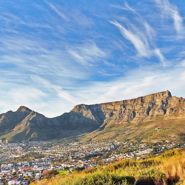7-Day South Africa Tour from Cape Town: Cape Winelands, Table Mountain, Mabula Game Reserve and Sterkfontein Caves