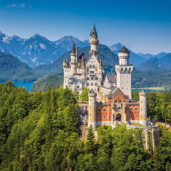 12-Day Guided Tour to Explore the Rich History, Beer Halls and Castles of Germany from Berlin: Dresden, Weimar, Frankfurt, Mainz, Heidelberg and Munich