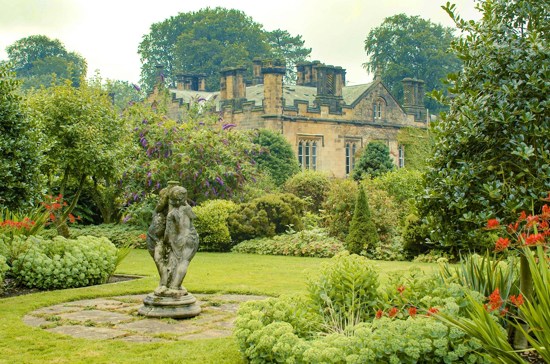 Britain and Ireland Grandeur – Signature