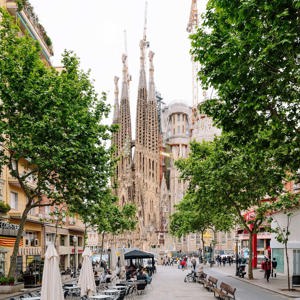Iberian Explorer, Barcelona street
