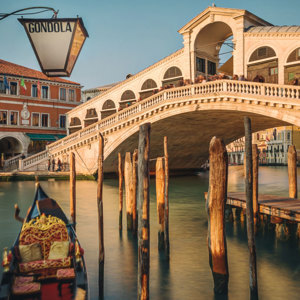 The Rialto Bridge in Venice, Italy